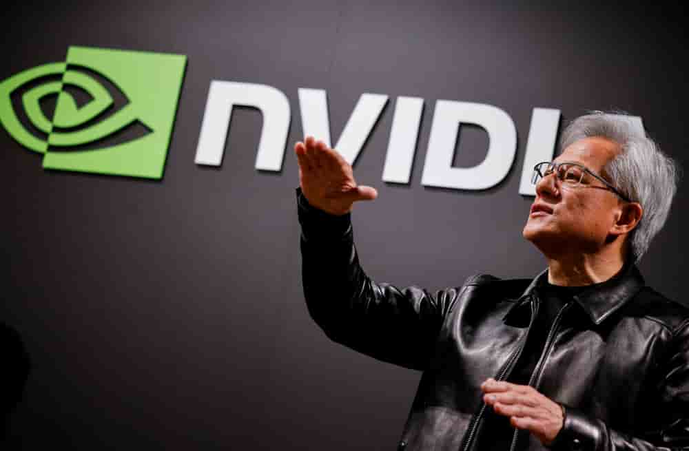 Le géant des puces Nvidia a cédé vendredi son titre de plus grande capitalisation mondiale à Apple, une première depuis mai 2025.