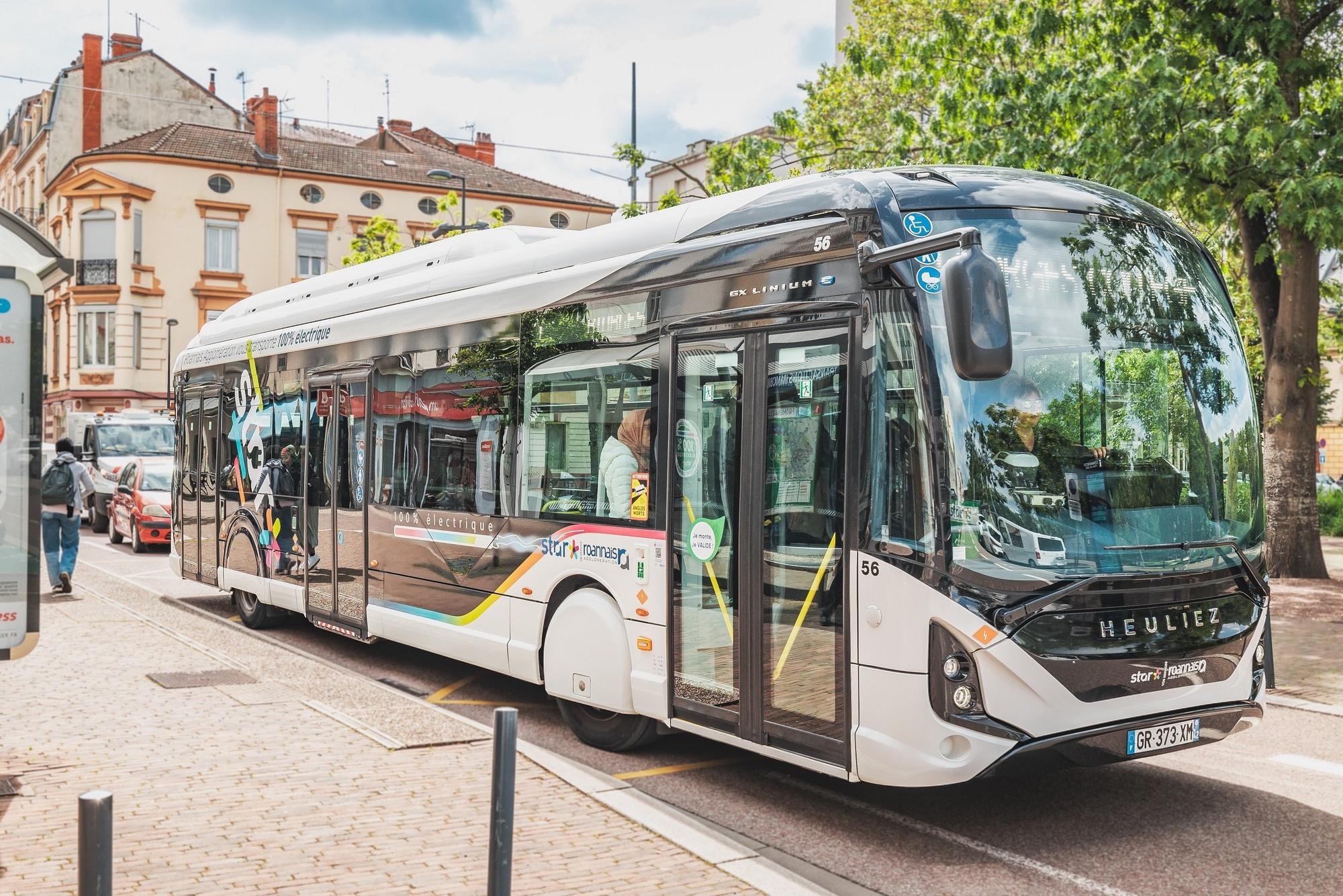 Roannais Agglomération (Loire) basculer 100% de ses transports en commun en électrique d'ici à la fin de l'année. Une première pour une communauté d'agglomération, qui nécessitera un investissement de 24 millions d'euros.
