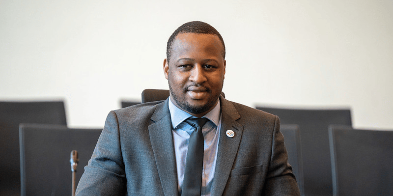 Les banques publiques de développement ont un rôle crucial à jouer estime le secrétaire général de Finance in Common, Adama Mariko.