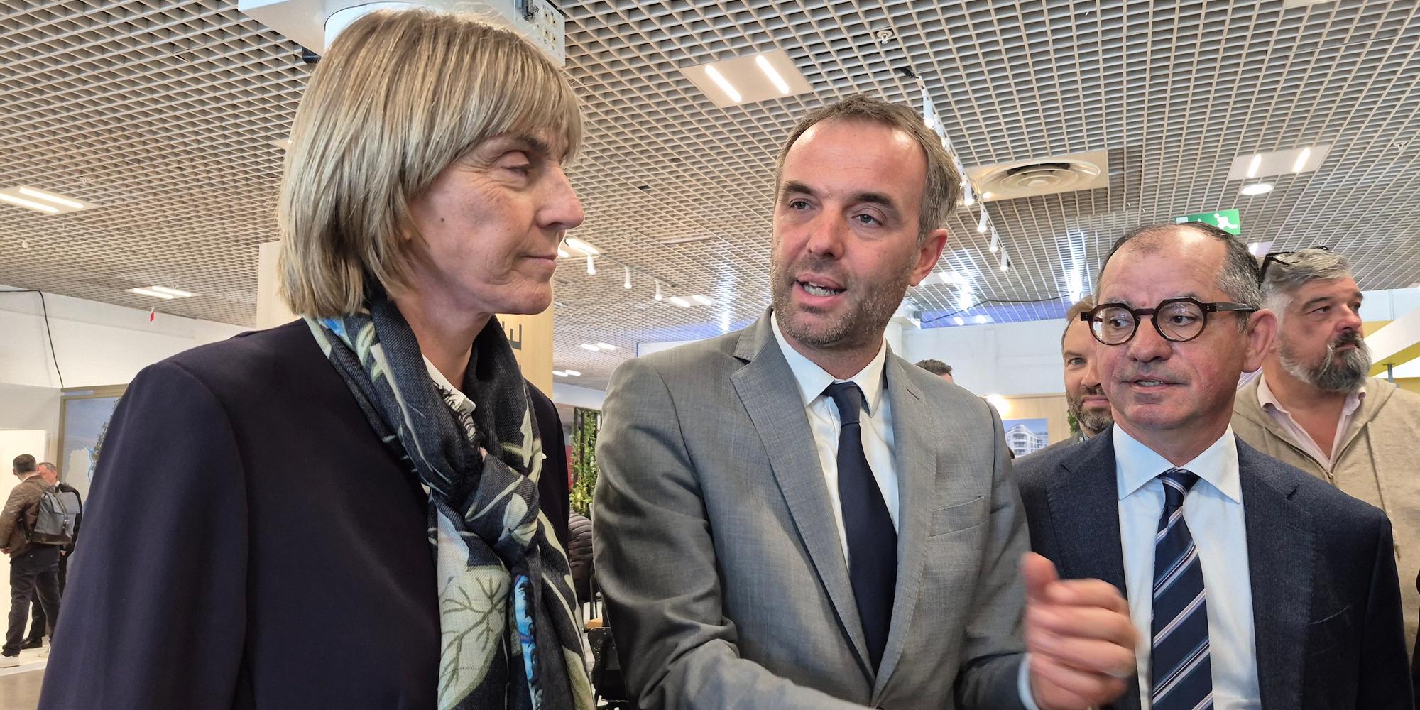 Au MIPIM le 12 mars 2025, le maire de Montpellier Michaël Delafosse accueille la ministre du Logement Valérie Létard.