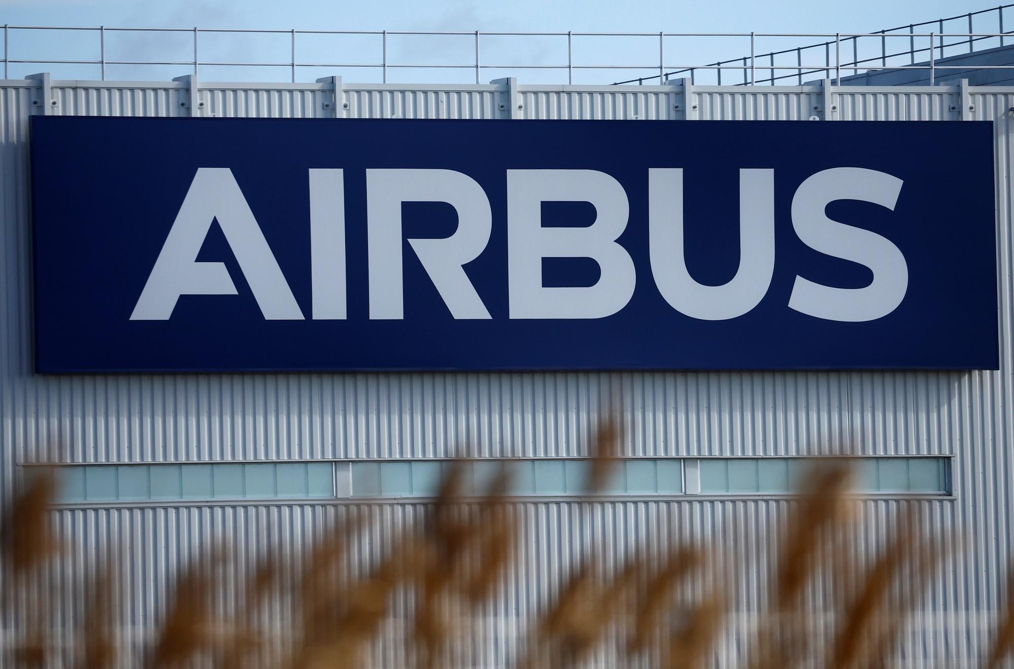 Une uzine d'airbus pres de saint-nazaire, france