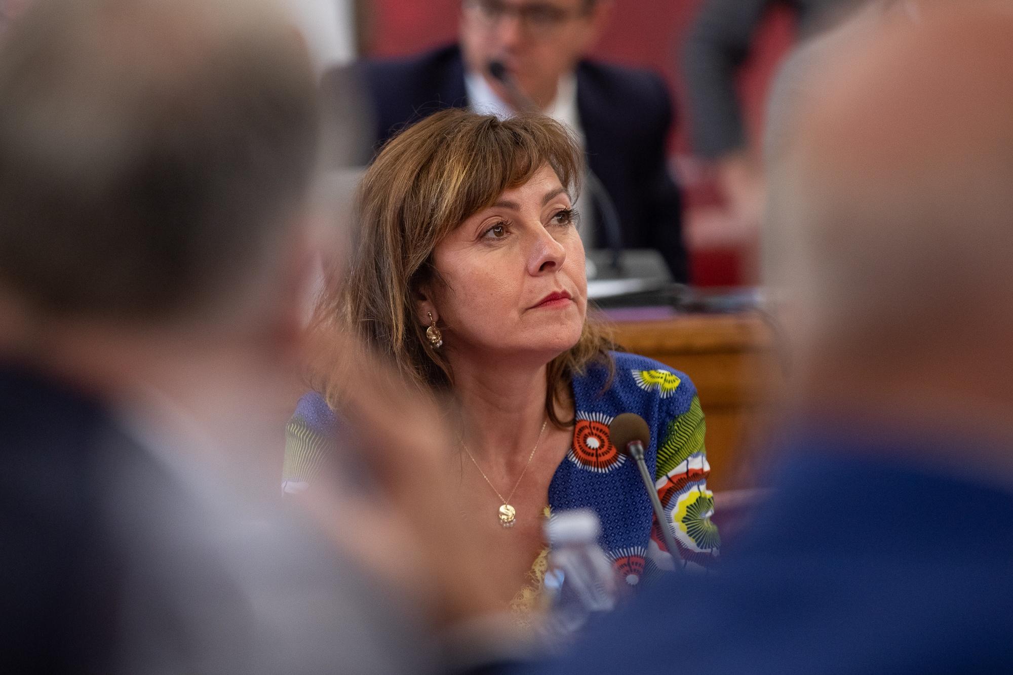 Carole Delga aimerait voir Bernard Cazeneuve à Matignon.