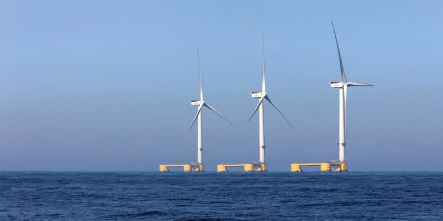 Les deux premiers parcs commerciaux d'éolien flottant en Méditerranée ont été attribués à Ocean Winds et EDF Renouvelables début 2025.
