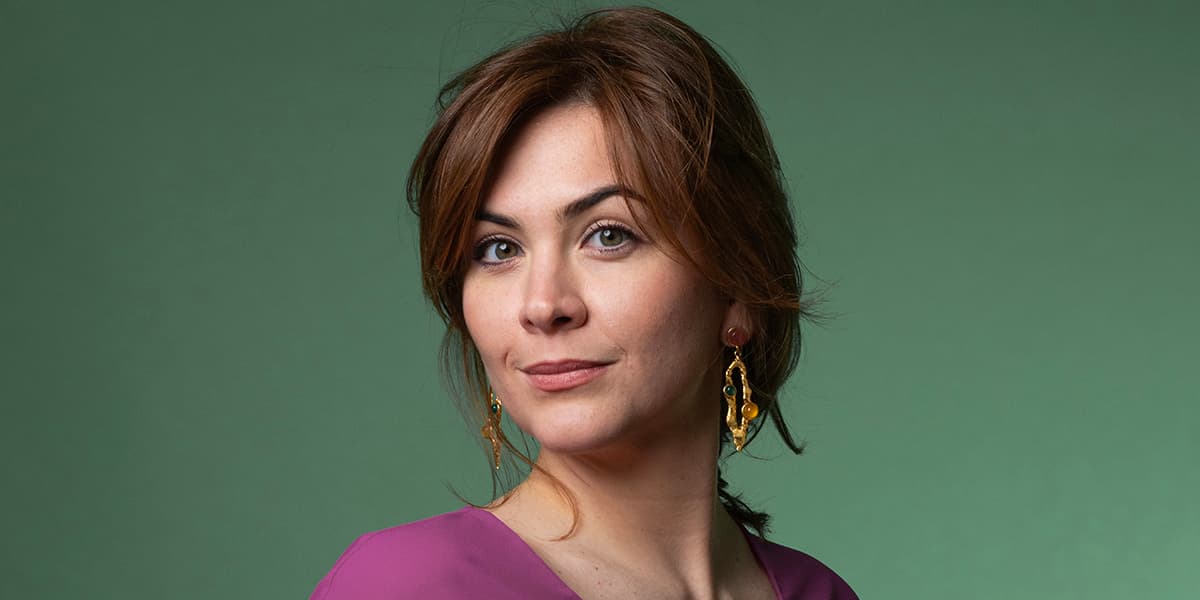 Dans son nouvel essai, Maïa Hruska propose une histoire des premières traductions de Kafka.