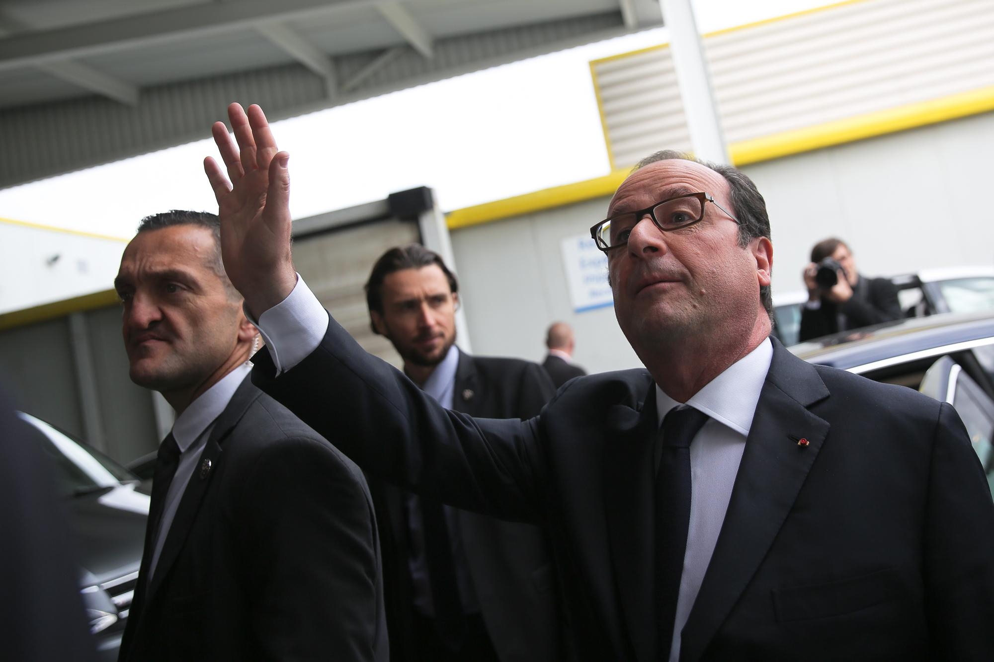 François Hollande, Liebherr Aerospace