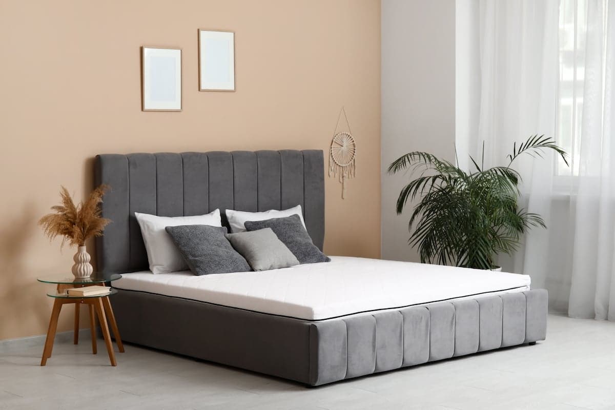 Découvrez notre sélection des meilleurs matelas de haute qualité en 2025.