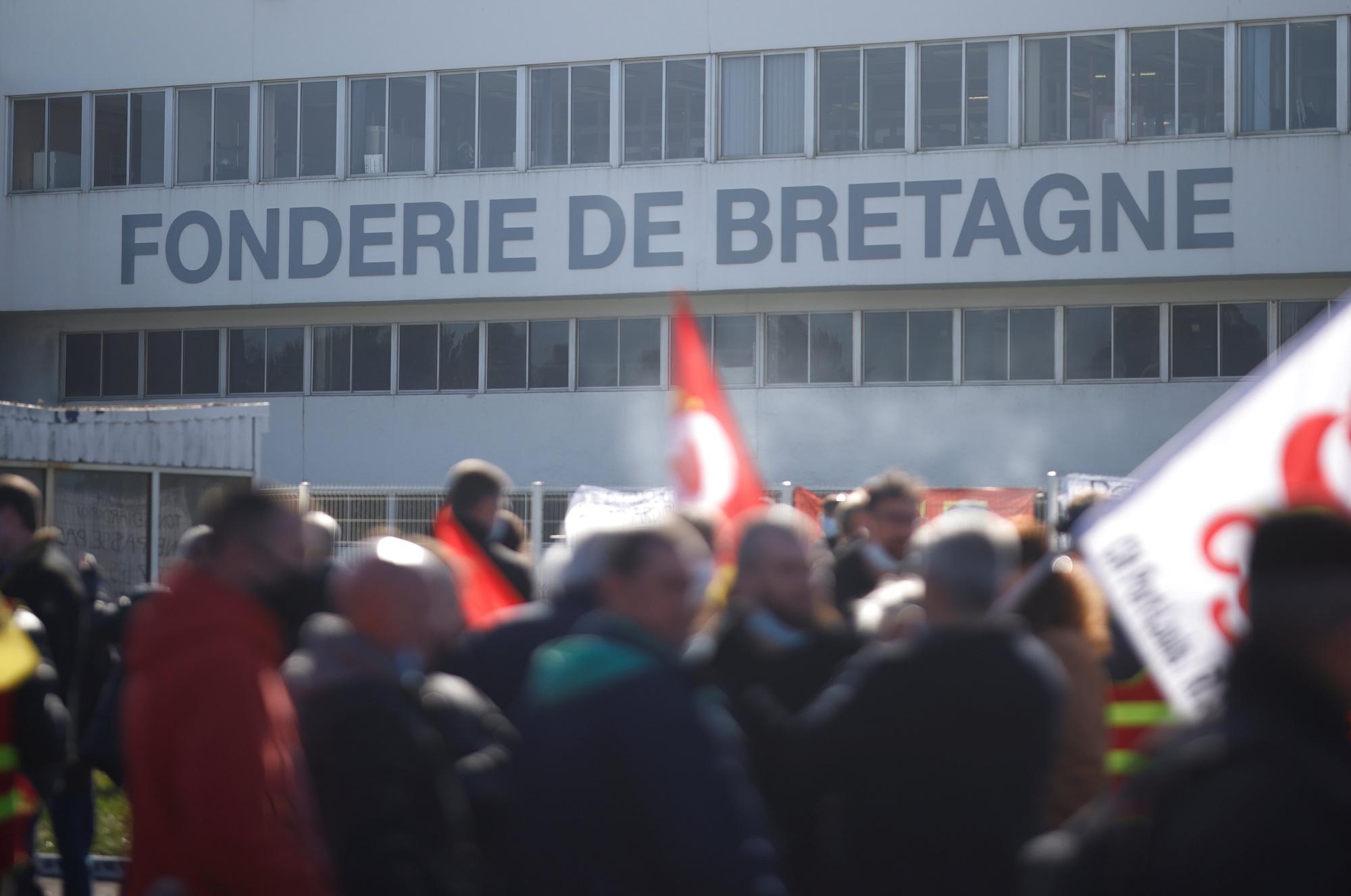Renault condamne le blocage de la fonderie de bretagne