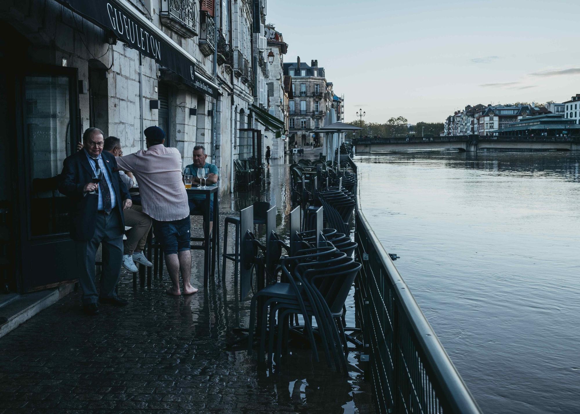 La ville de Bayonne a également été touchée par les intempéries et les crues.