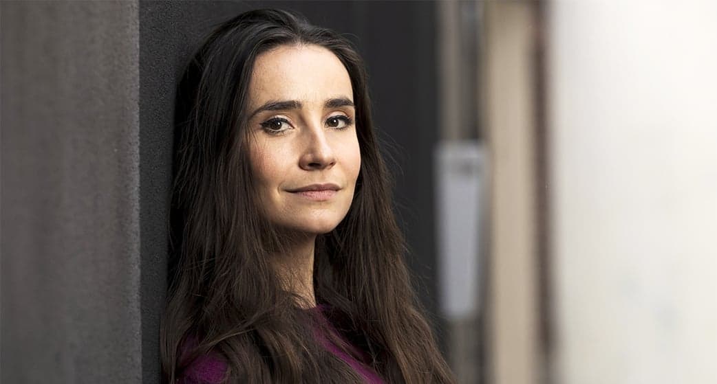 Le portrait de la journaliste Salomé Saqué à Paris, le 22 janvier 2025.