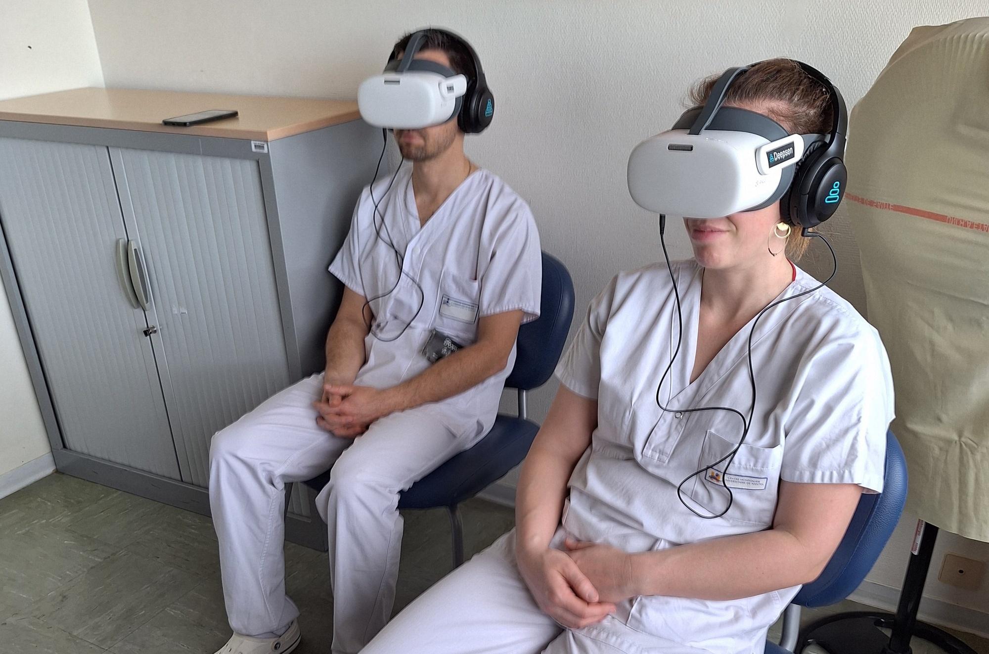 Le CHU de Nantes a intégré la réalité virtuelle dans son parcours pour apaiser les patients devant bénéficier d’une procédure de neuromodulation avant leur prise en charge chirurgicale.