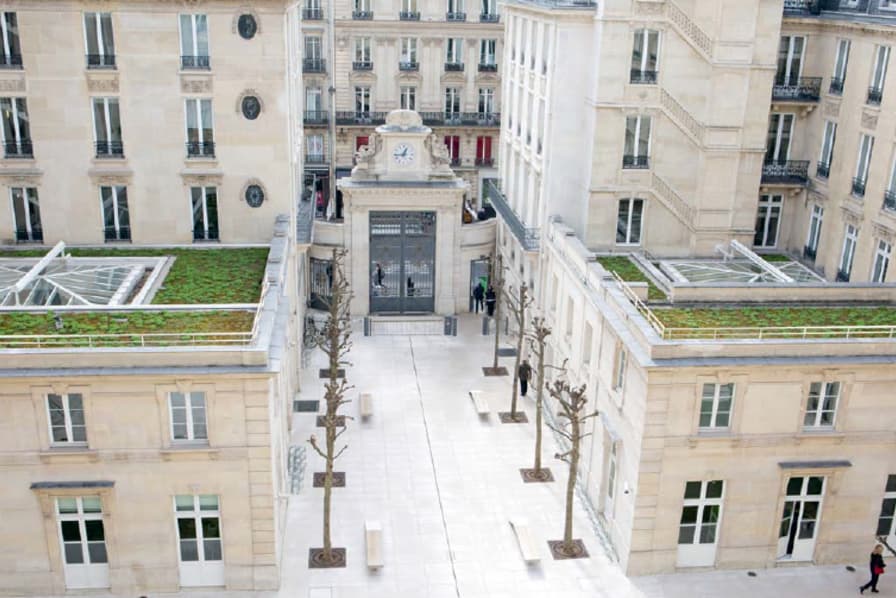 Siège de Covéa, rue Saint-Lazare, dans le 8e arrondissement de Paris