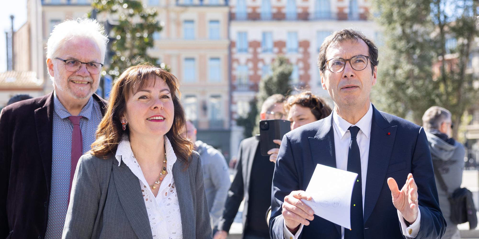 Carole Delga, présidente de la région Occitanie, et le PDG de la SNCF, Jean-Pierre Farandou à Toulouse.