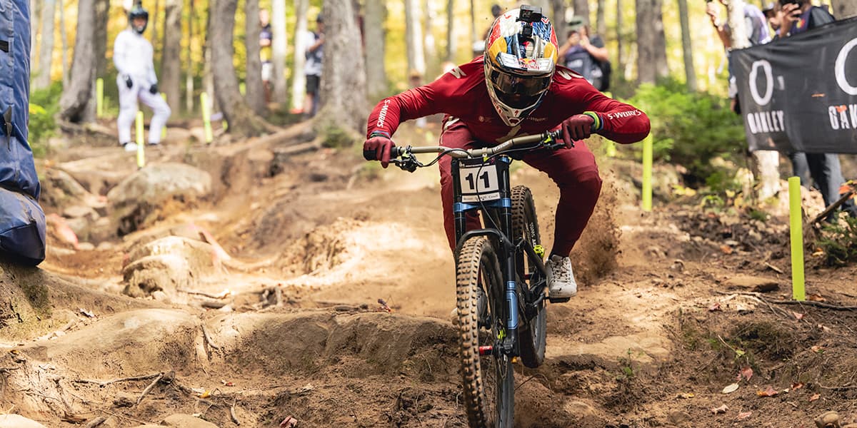 Loïc Bruni au Mont-Sainte-Anne (Canada), le 7 octobre 2023.