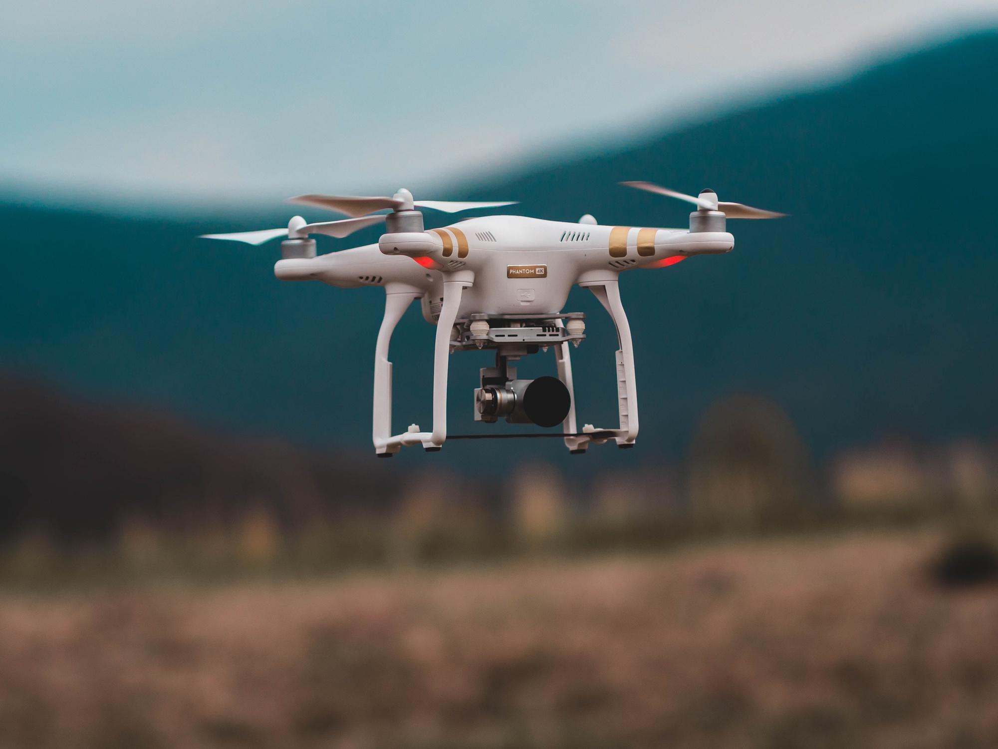 La solution de détection de Drone XTR couvre un rayon de 10 km.