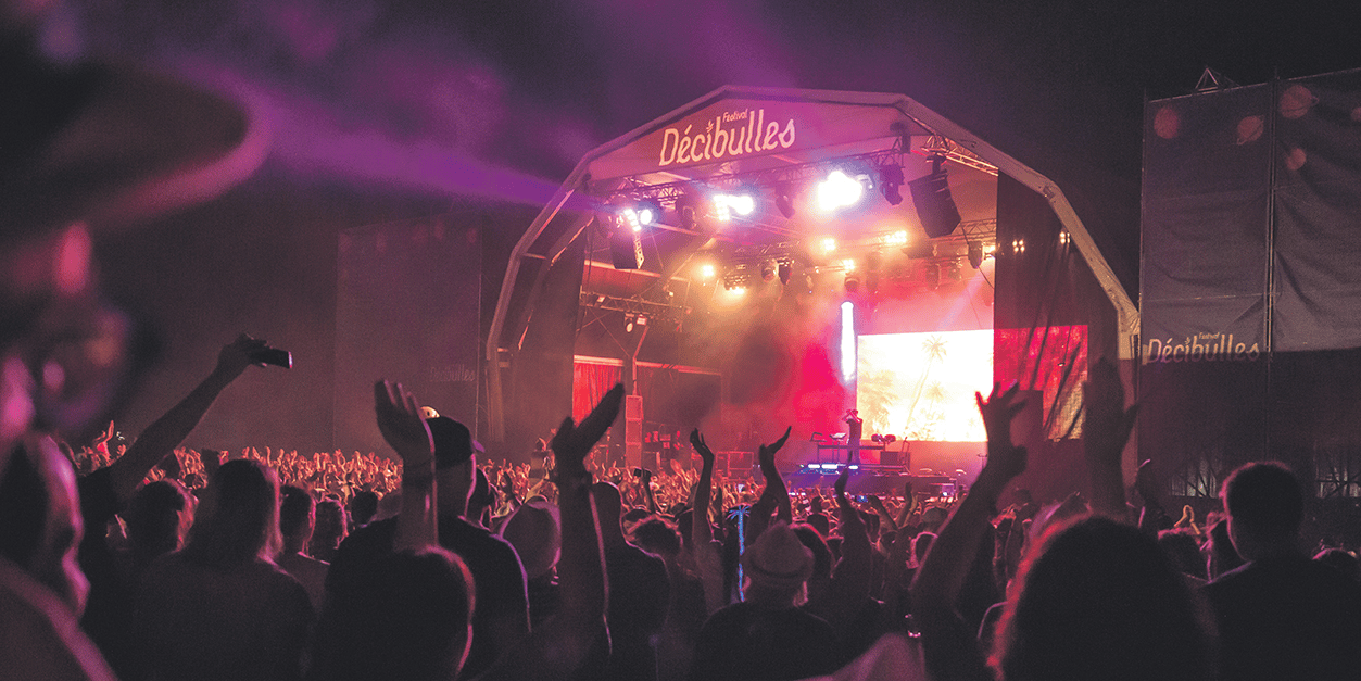 Le festival Décibulles, qui s'est tenu mi-juillet, accueillait Bernard Lavilliers comme tête d’affiche.