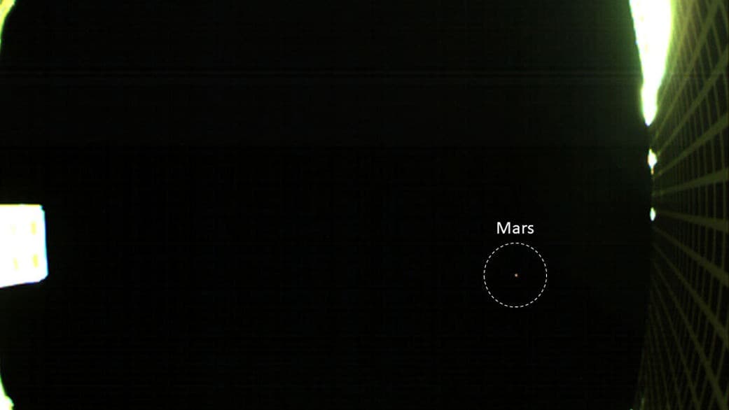 Le premier cliché de Mars réalisé par un cubesat.