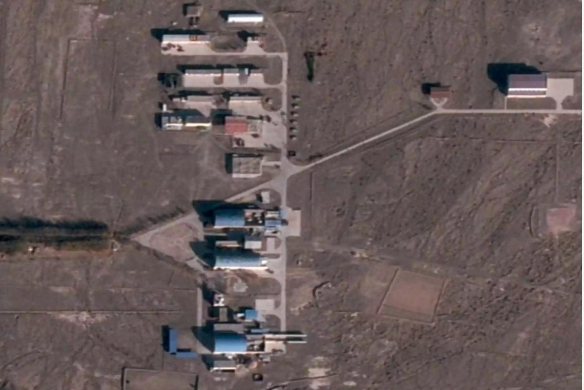 Le site d'essai de Korla Est, où la Chine est soupçonnée d'utiliser des armes laser anti-satellites contre les satellites étrangers. Photo : BlackSky
