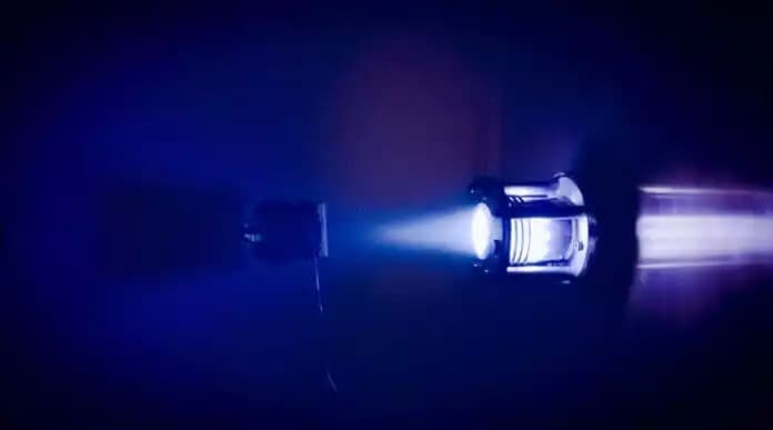 Essai d'un micropropulseur électrique de ThrustMe.