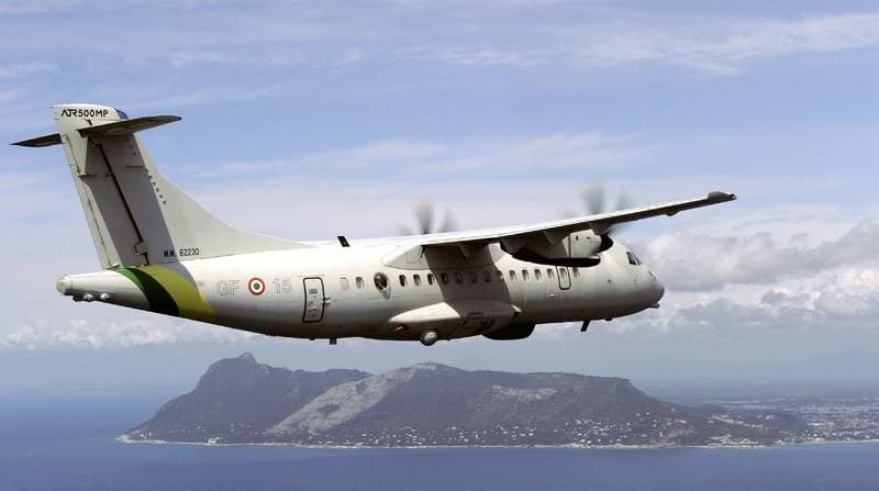La Guardia di Finanza opère quatre ATR 42-400/500.