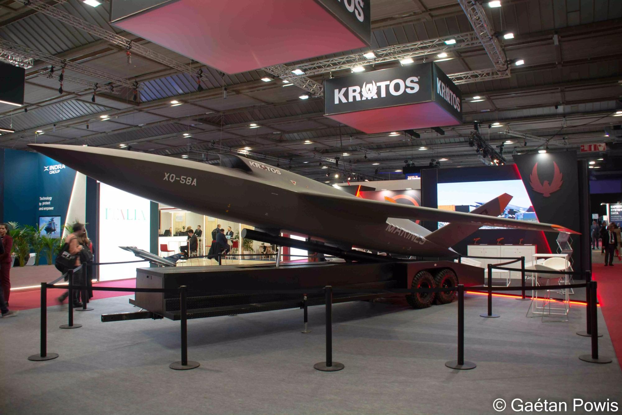 Représentation à l'échelle 1/1 du loyal wingman XQ-58A Valkyrie de Kratos au salon Bedex (13 mars 2026).