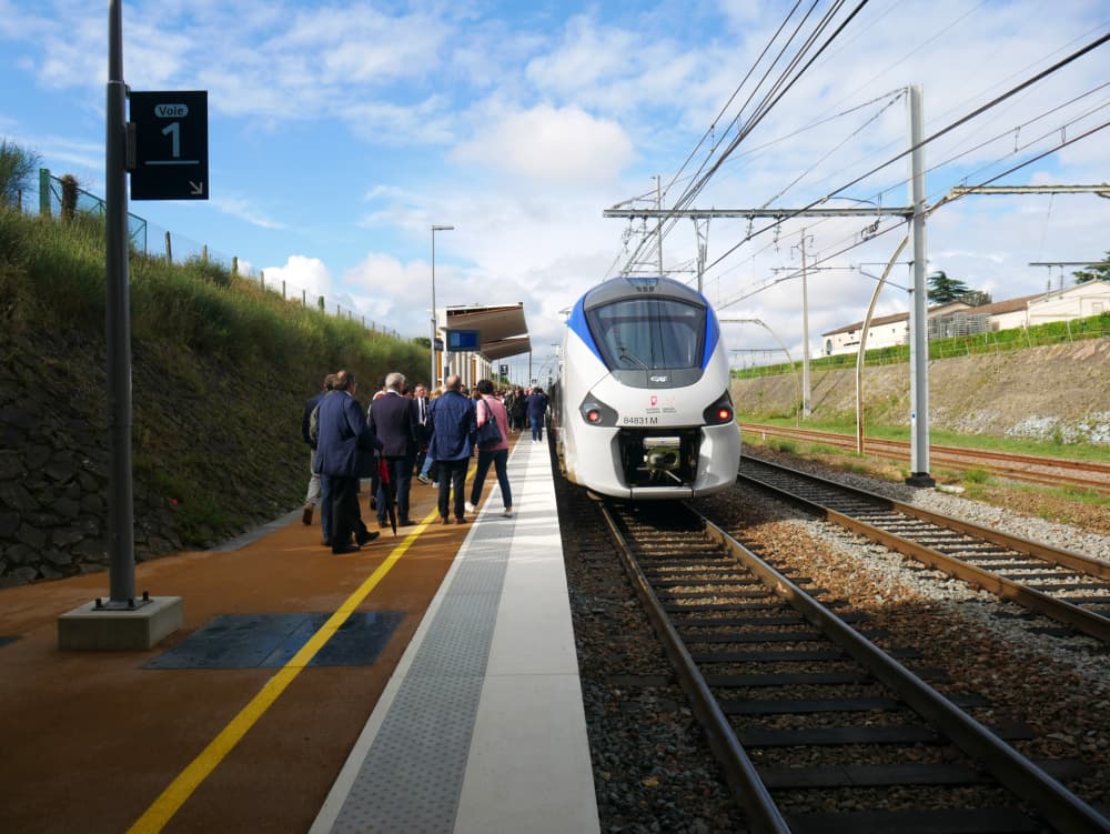 La gare de Talence-Médoquine a repris du service ce 22 septembre 2025 après plus de 75 ans de fermeture.