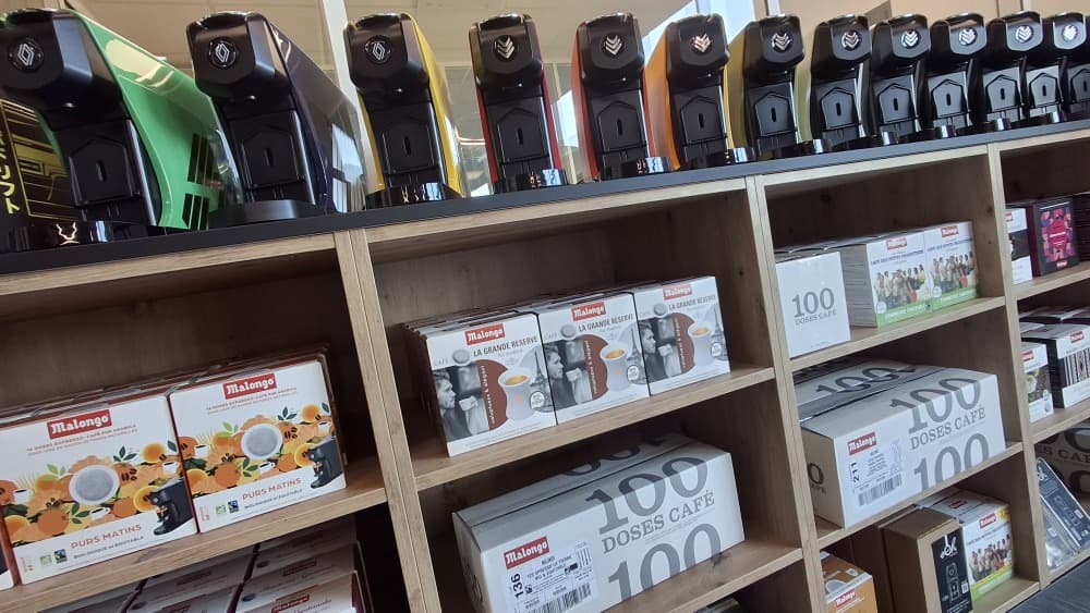Le torréfacteur et fabricant de machines à café Malongo conforte sa stratégie made in France avec sa nouvelle usine près de La Roche-sur-Yon (Vendée).