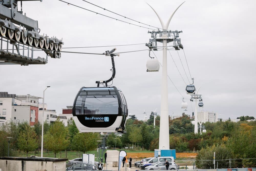 ©PHOTOPQR/LE PARISIEN/ARNAUD DUMONTIER ; Limeil-Brévannes ; 23/09/2025 ; Limeil-Brévannes (94) - Mardi 23 septembre 2025 Le plus grand téléphérique urbain d'europe et en même temps le premier d'Île-de-France, Le Câble C1 de Créteil à Villeneuve'St-...