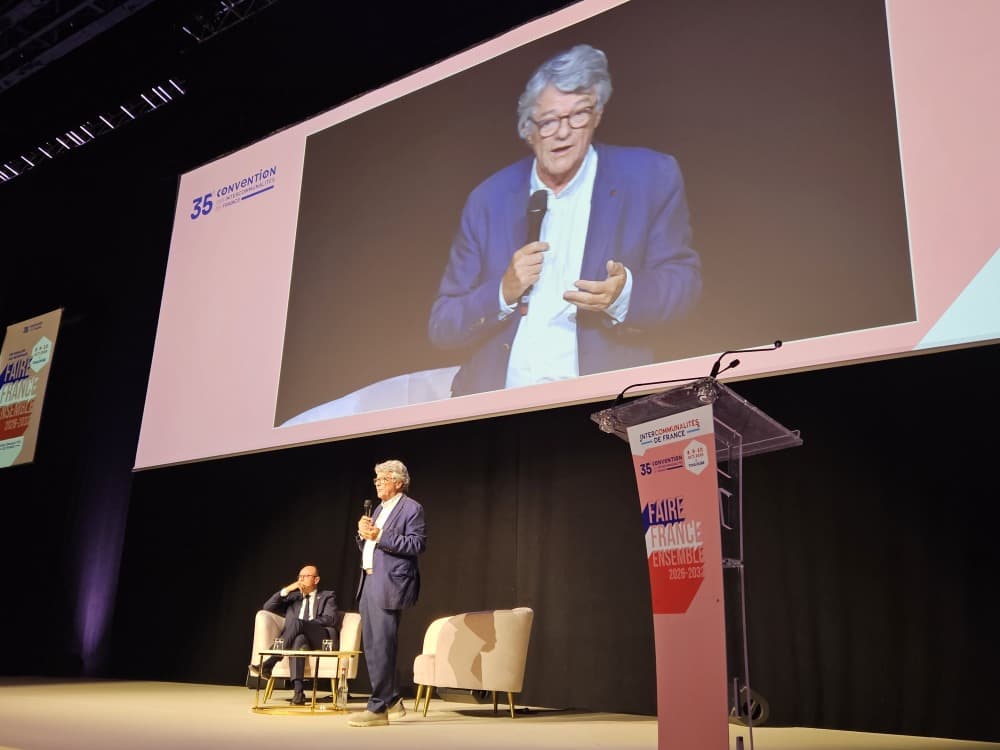 Jean-Louis Borloo, à la convention Intercommunalités de France, le 9 octobre 2025 à Toulouse.