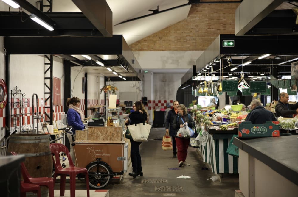 Saint-Maurice : le marché Émile Bertrand se modernise pour préserver le commerce de proximité