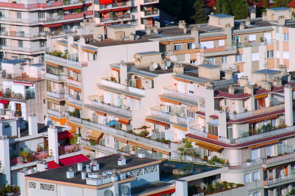 ©Tim Somerset/MAXPPP ; CANNES, ARCHIVES. IMMEUBLE A CANNES (MaxPPP TagID: maxstockworld255828.jpg) [Photo via MaxPPP] - CANNES