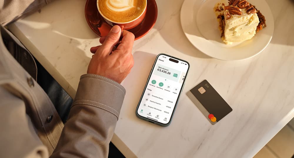Revolut a annoncé qu’elle mettra un milliard de dollars (850 millions d’euros) sur la table d’ici cinq ans pour développer son activité en France, avec, à la clé, l’installation à Paris du futur siège de ses activités en Europe occidentale.