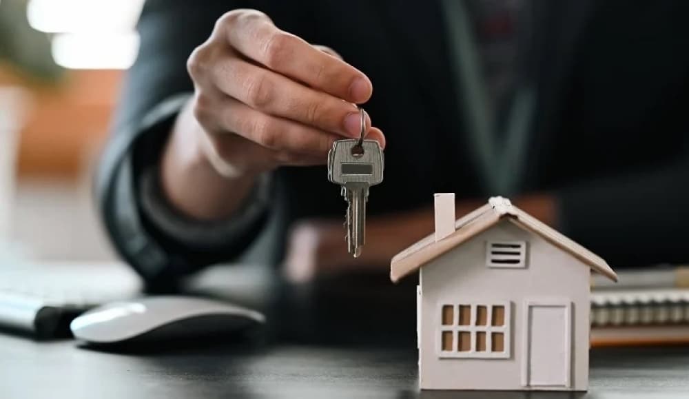 La France compte un million et demi de SCI et autres sociétés immobilières qui vont être impactées par l'entrée en vigueur de ce texte.