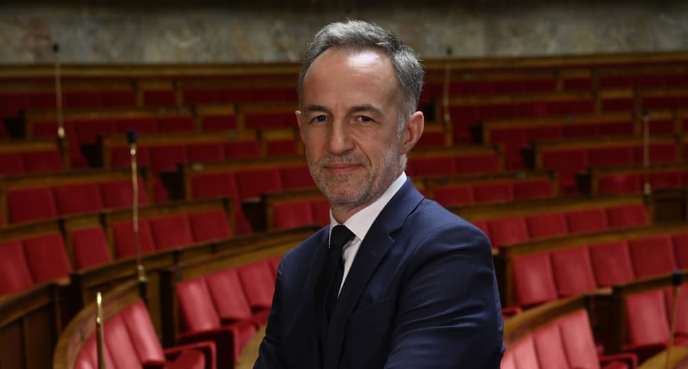 Emmanuel Grégoire propose d’interdire aux personnes condamnées pour corruption de se présenter aux élections municipales.