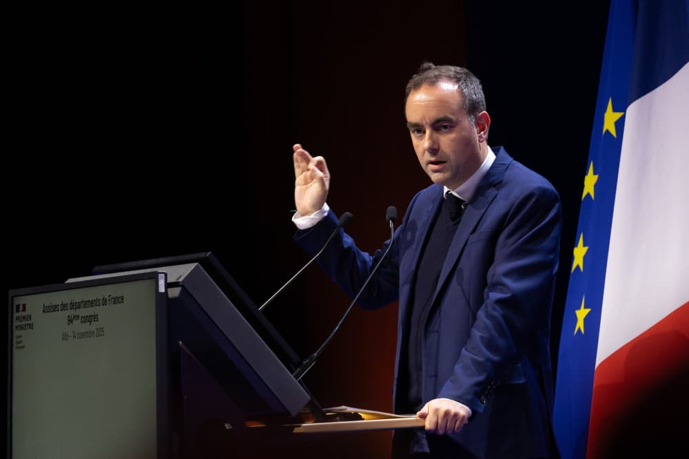 Le Premier ministre Sébastien Lecornu ce vendredi 14 novembre à Albi (Tarn) depuis les Assises des départements de France.