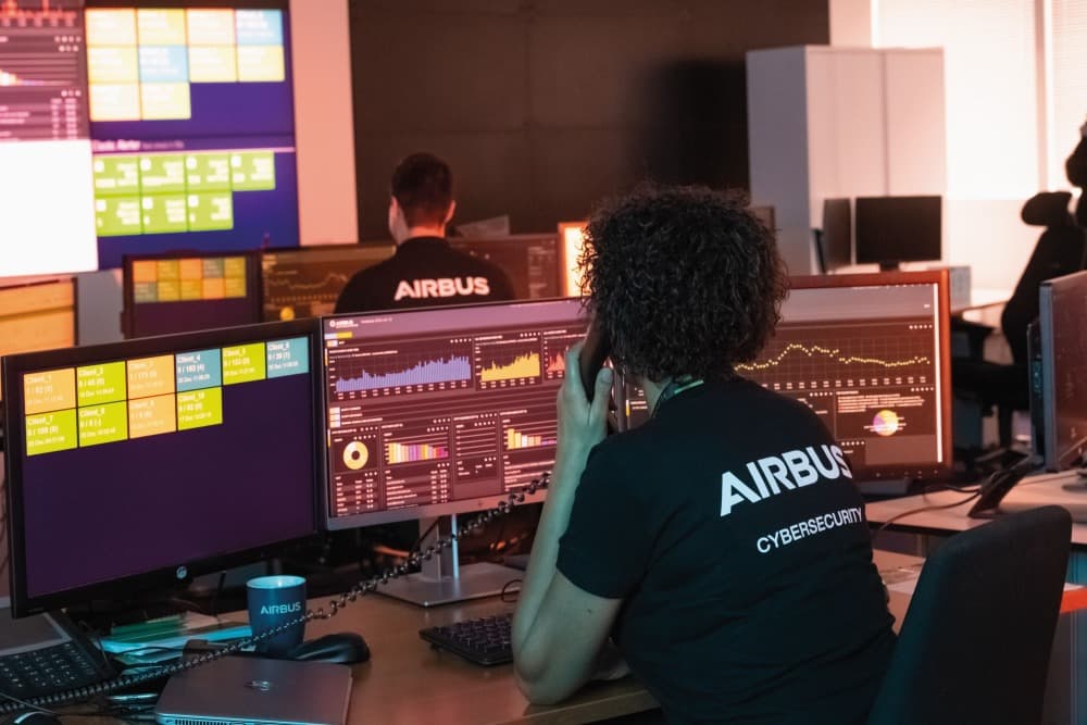 Dans le cadre du projet de cybersécurité porté par le groupement régional e-Santé Bretagne, le Cyber Range d'Airbus Cybersecurity va permettre de simuler les environnements numériques des structures de santé et d'évaluer les capacités du démonstrateur...