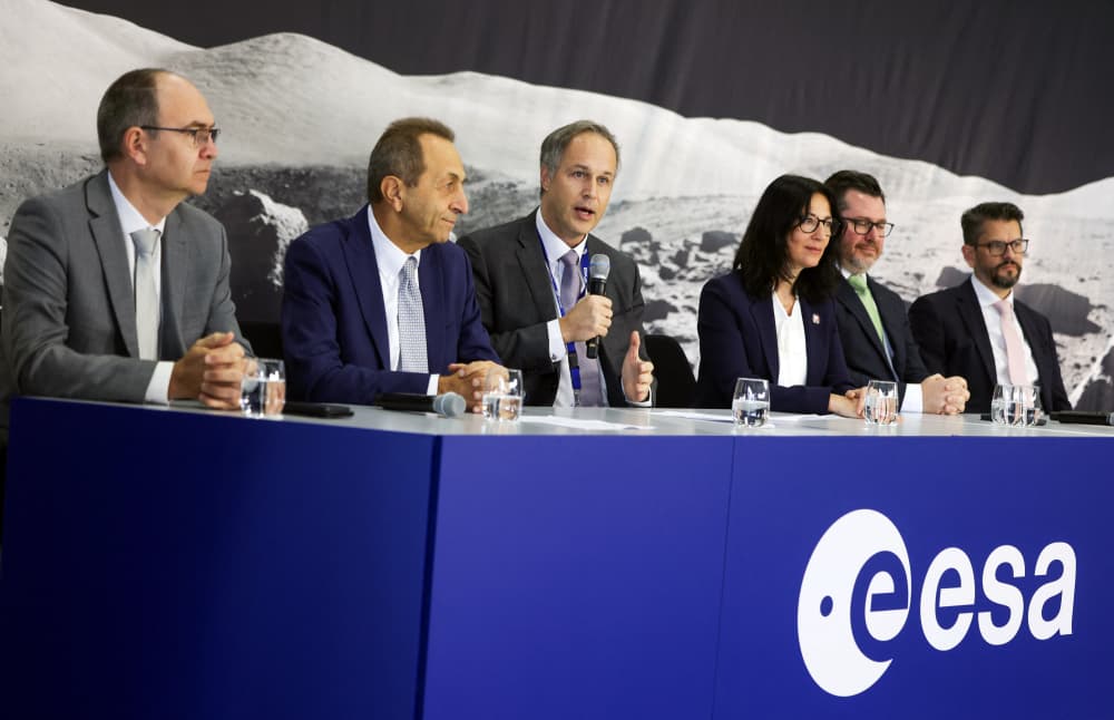 Cannes : Thales Alenia Space décroche des contrats clés pour le module lunaire Argonaut