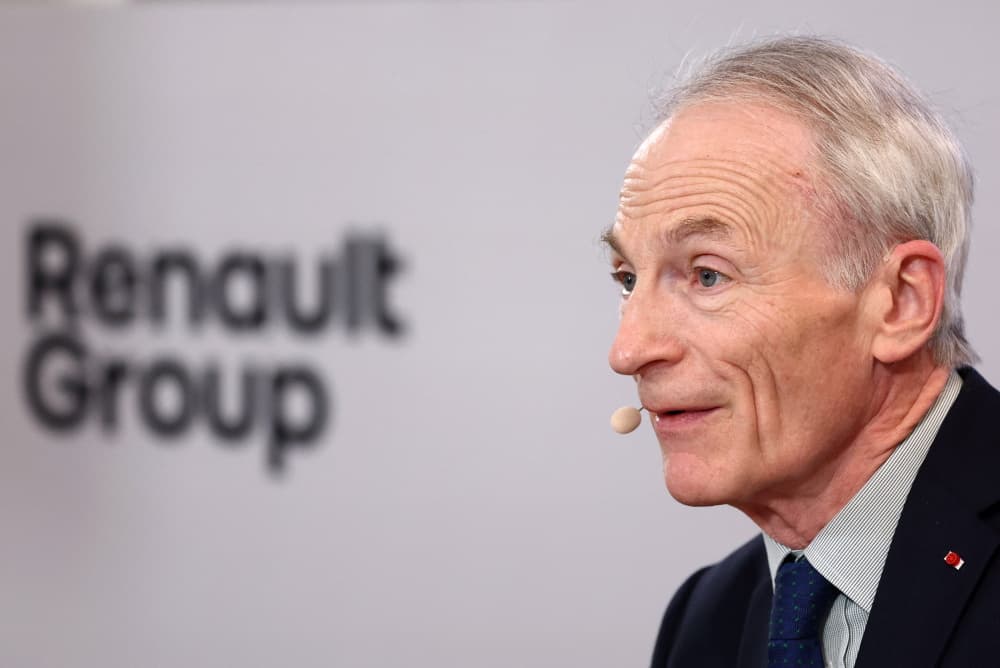 Jean-Dominique Senard, président de l'Alliance, s'exprime lors d'une conférence de presse organisée par le Groupe Renault, Nissan Motor Co., Ltd et Mitsubishi Corporation à Boulogne-Billancourt, près de Paris, le 6 décembre 2023, pour présenter le...