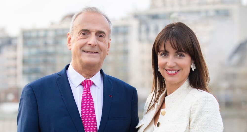 S'il est réélu, le maire (LR) sortant de Courbevoie, Jacques Kossowski, cédera, d'ici à la fin de mandat, son fauteuil à son adjointe (UDI) Stéphanie Soares.