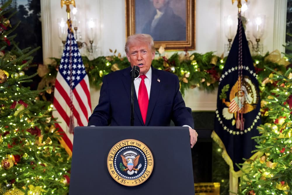 Plusieurs annonces de Donald Trump ont plombé les cours des actions de la Défense et l'immobilier.