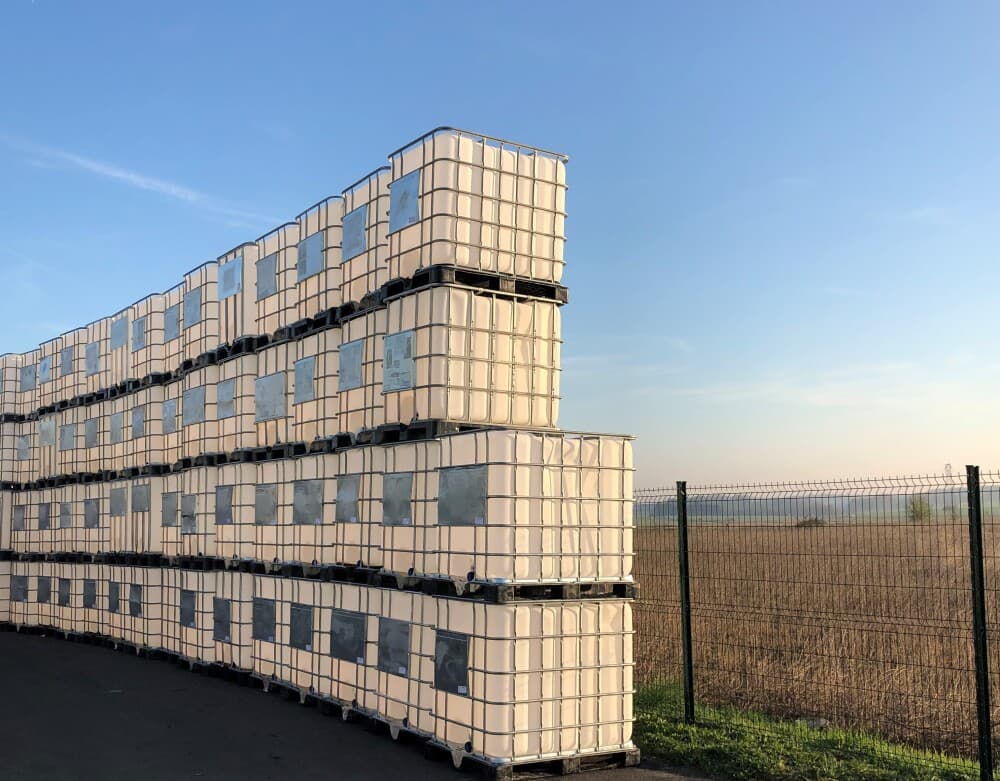 Avec la prochaine obligation de réemploi des emballages professionnels, le taux de plastique recyclé utilisé en France est censé passer de 25% en 2025 à 50% en 2030.