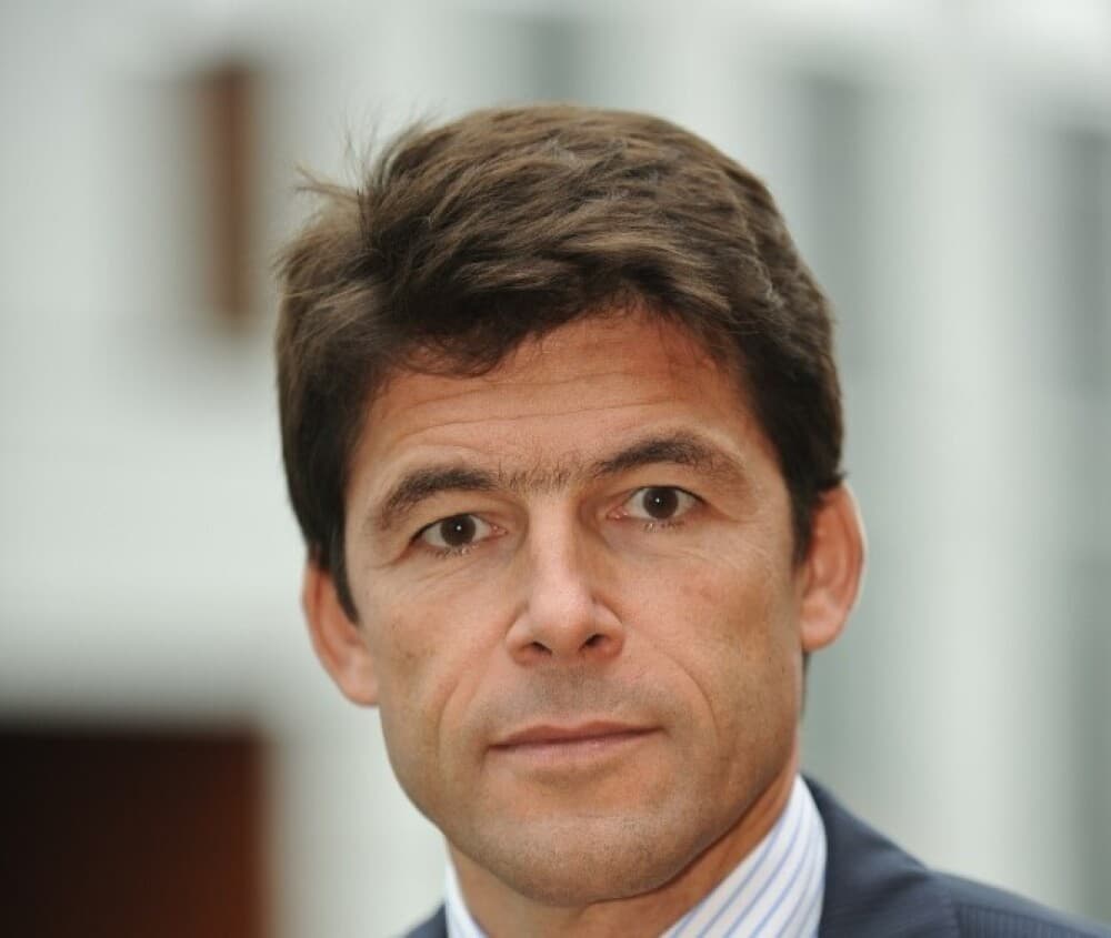 "On ne sera sans doute pas à 400 livraisons d'appareils en 2025 mais on ne devrait pas en être loin" estime Bruno Even, PDG d'Airbus Helicopters.