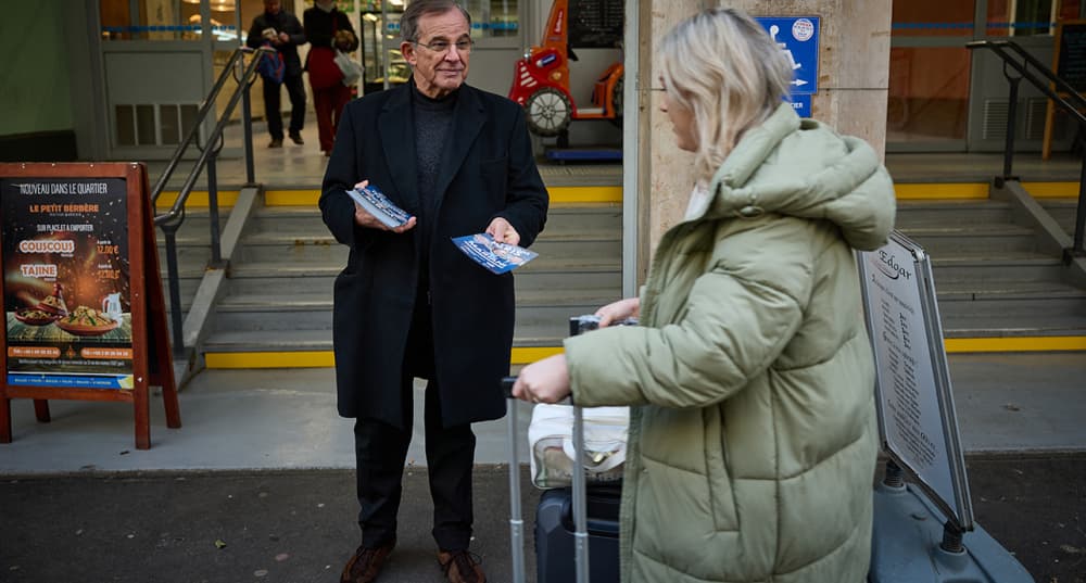 Thierry Mariani, candidat RN à la mairie de Paris, peine à se positionner face à Sarah Knafo.