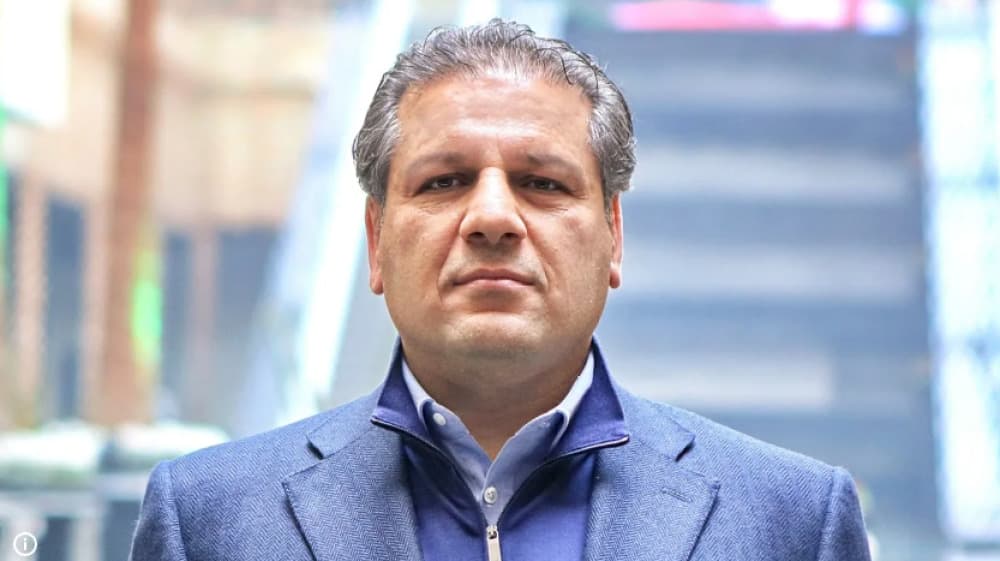Bien que sanctionné par Londres pour son soutien financier aux Gardiens de la révolution, Ali Ansari a consolidé via des holdings offshore un empire immobilier de 400 millions d'euros au sein de l'UE.