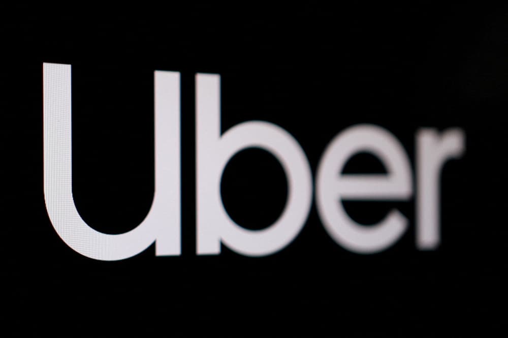 Selon l'Urssaf, Uber aurait maquillé le statut de ses chauffeurs, privant l'État de près de 1,7 milliard d'euros de cotisations.
