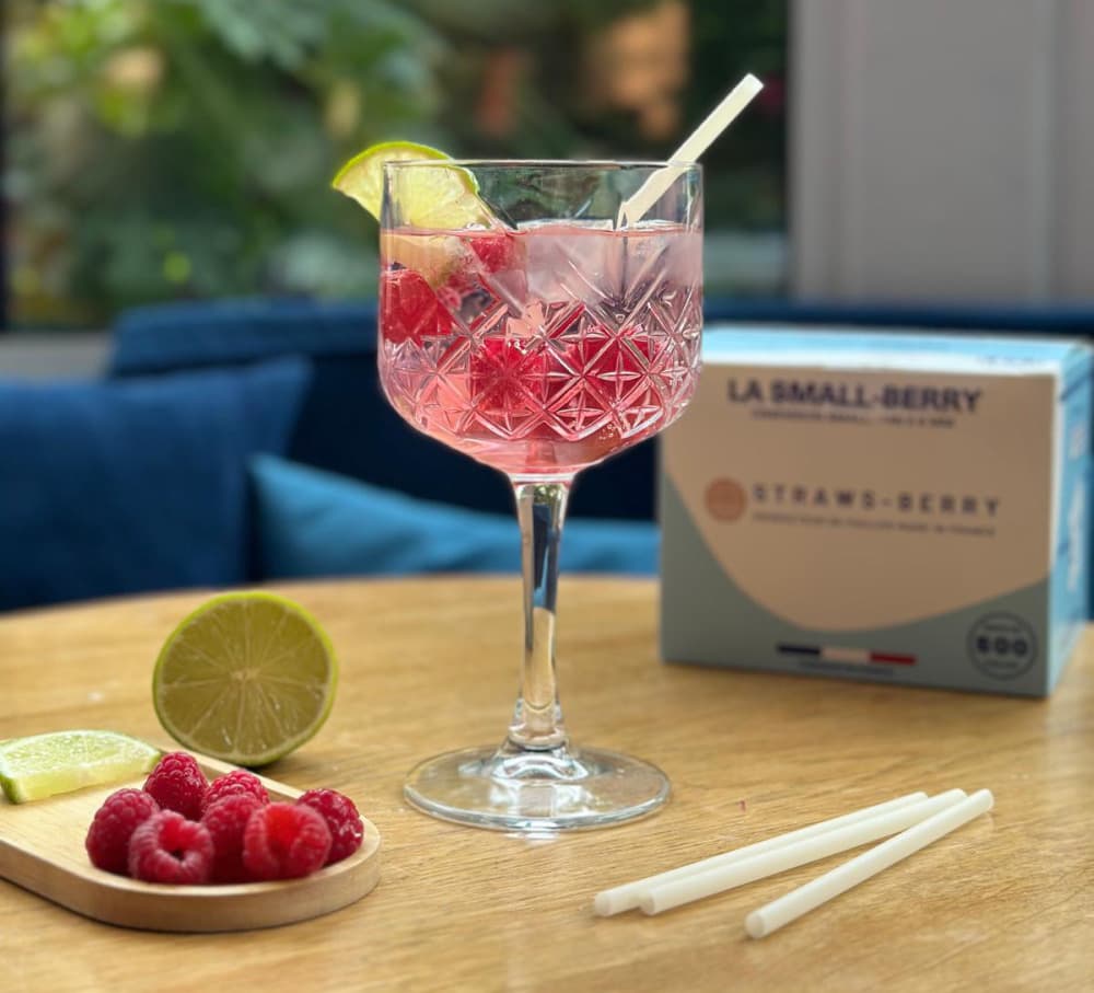 Réutilisables jusqu’à vingt fois, certifiées compostables et bientôt « ocean friendly », ces pailles de la marque Straws-berry visent un objectif clair : être les moins impactantes possible.