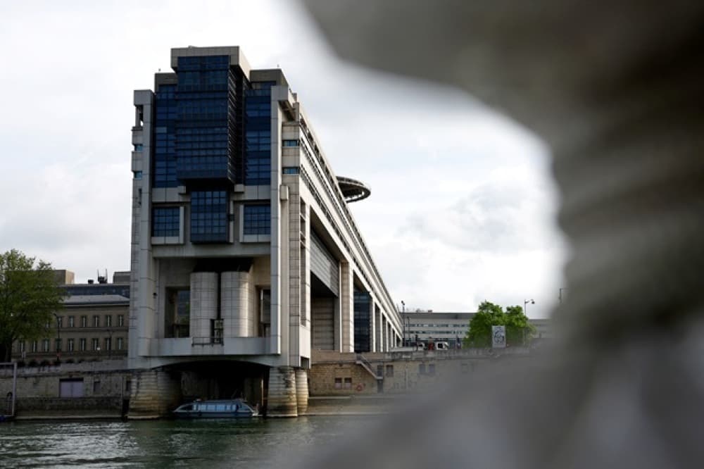 De 6 milliards à 500 millions d’euros : l’écart vertigineux des prévisions de recettes fiscales pose question.