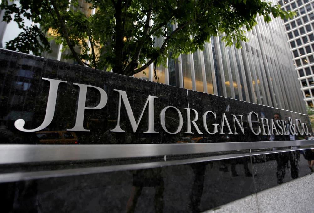 La Banque Centrale Européenne a imposé jeudi la plus grande sanction de son histoire à la banque américaine JP Morgan.
