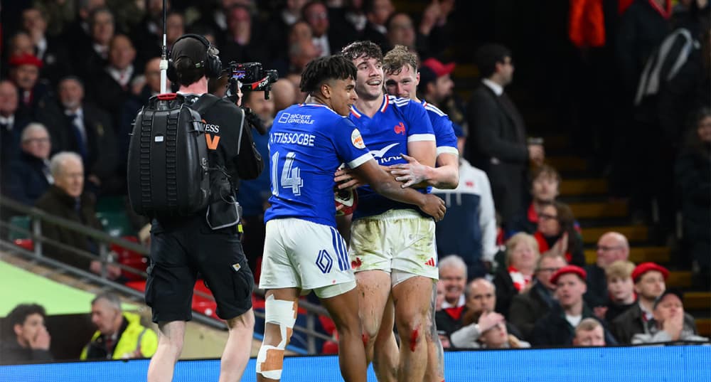 Théo Attissogbe, Fabien Brau-Boirie, Emilien Gailleton, au Principality stadium de Cardiff (pays de Galles), le 15 février.