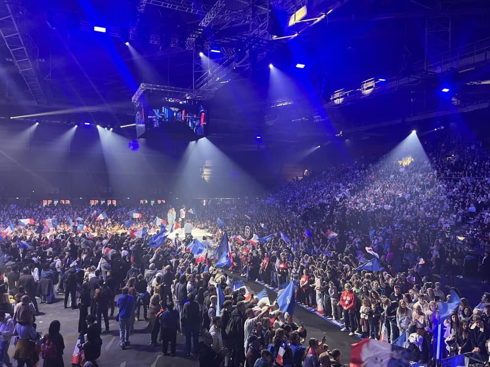 Les acteurs économiques savoyards se sont réunis pour poser les jalons des JO 2030 en marge du grand retour du drapeau olympique qui se déroulait ce lundi 23 février, à la Halle Olympique d’Albertville.