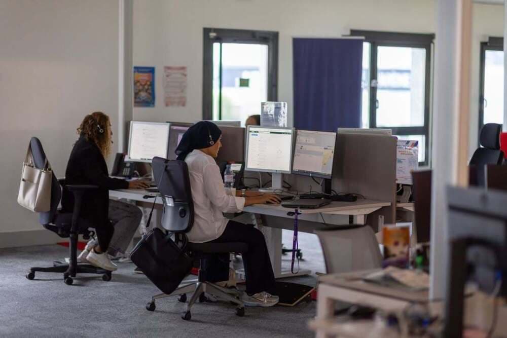 Le Groupe IMA réalise 75 % de son activité en France où il compte ses principaux centres d'appel.